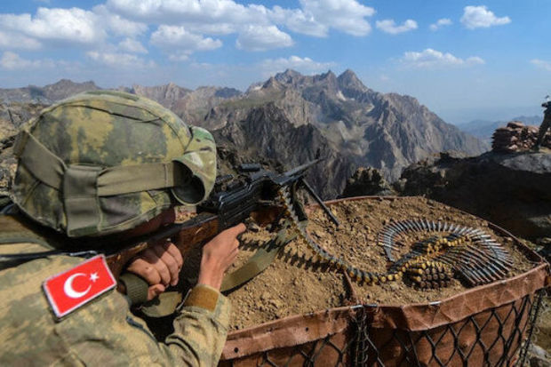 Türkiyə Suriyada PKK-nın 26 terrorçusunu məhv edib