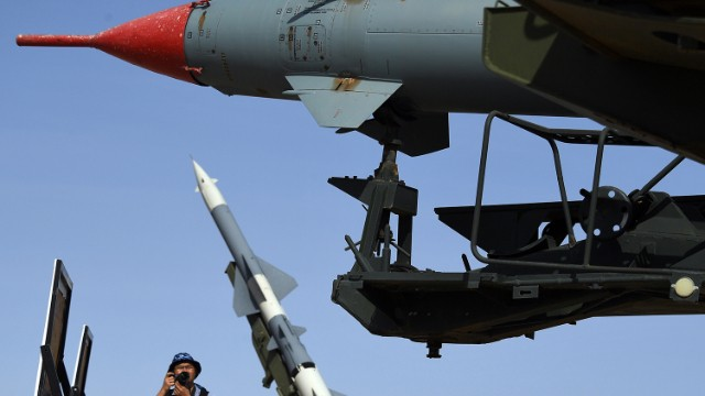 İspaniya Ukraynaya dörd hava hücumundan müdafiə sistemi verəcək