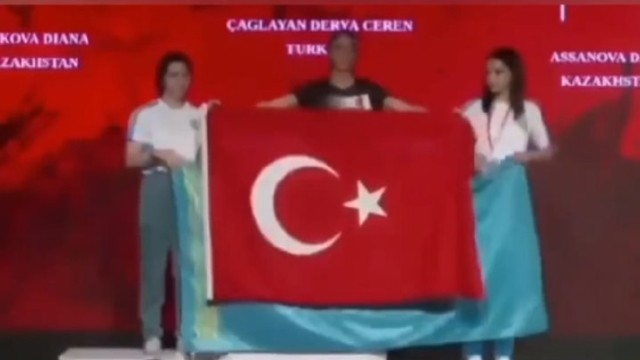 Türkiyəli idmançıdan həmkarına sərt cavab -VİDEO
