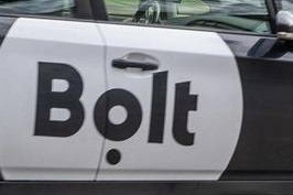 "Bolt"un sürücüsü qəza törətdi - Maşını görənlər gözlərinə inana bilmir