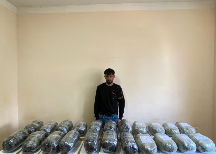 İrandan Azərbaycana 24 kq narkotik keçirmək istədi