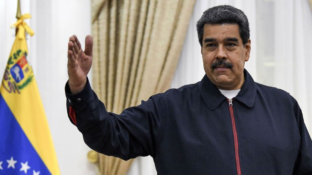 Venesuela prezidenti Ərdoğanı "böyük qardaş" adlandırdı