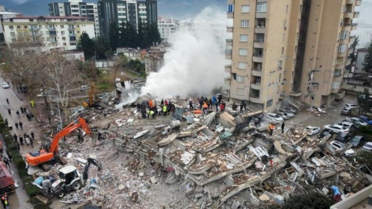Malatyada zəlzələdə uçan binalara görə daha 31 nəfər saxlanıldı