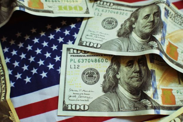 Dollar üzrə əsas faiz qərarı açıqlandı