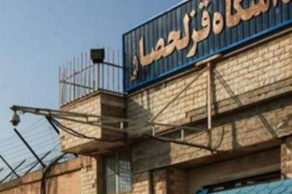 İranda siyasi məhbuslar aclıq aksiyasına başladılar