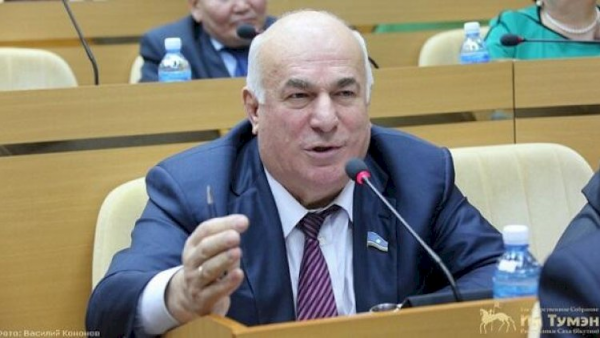 Azərbaycanlı Əliş Məmmədov Yakutiyada deputat seçildi
